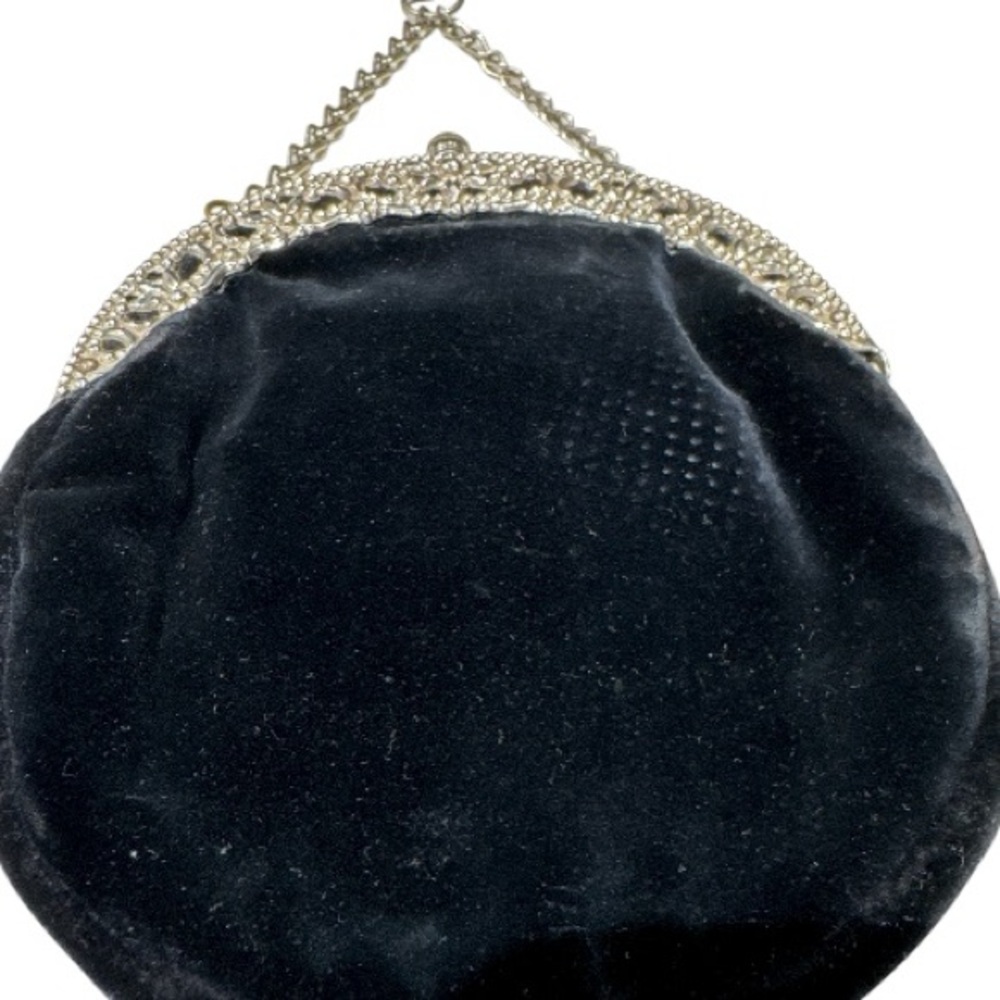 Vintage Victorian Style Silver Tone Mounted Black Velvet Bag with Belt Clip - Picture 13 of 14